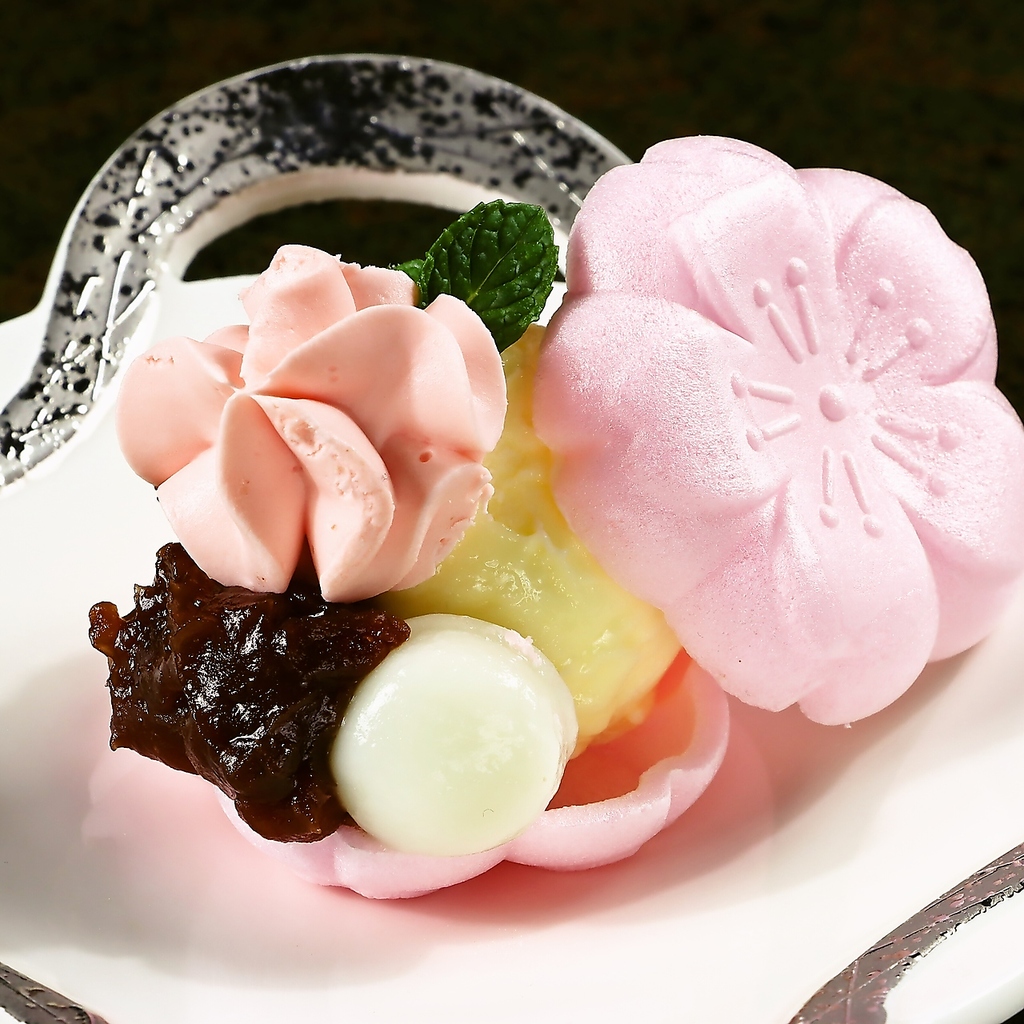 季節のデザートもお愉しみください。