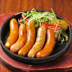 鉄板ソーセージ焼き