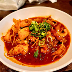 海鮮ホルモン炒め（皿）