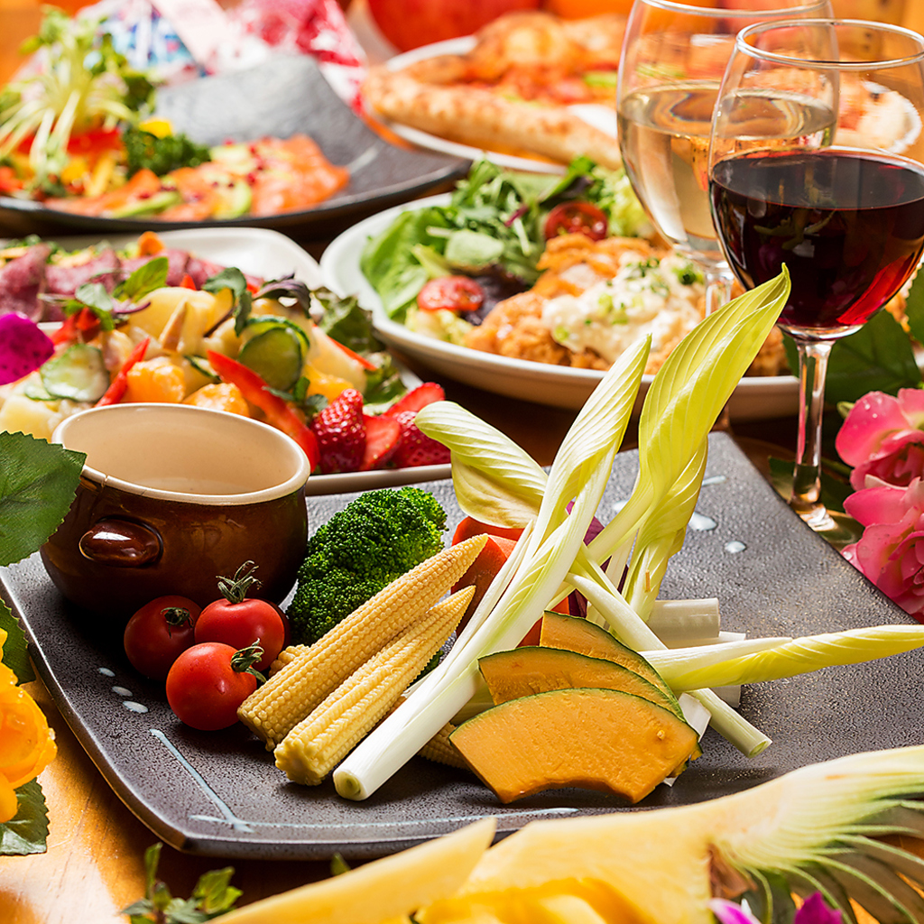 女子会コースや激安飲み放題も★貸切もOK！新横浜で個室居酒屋なら当店へ！飲み放題コース2980円～◎