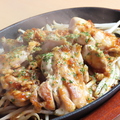 料理メニュー写真&nbsp;チキンの鉄板焼き