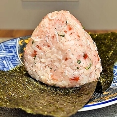 南高梅としらすと大葉おにぎり