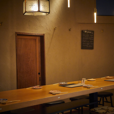 博多炉端 つまむ 天神春吉店の雰囲気1