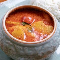 海老とパイナップルのレッドカレー