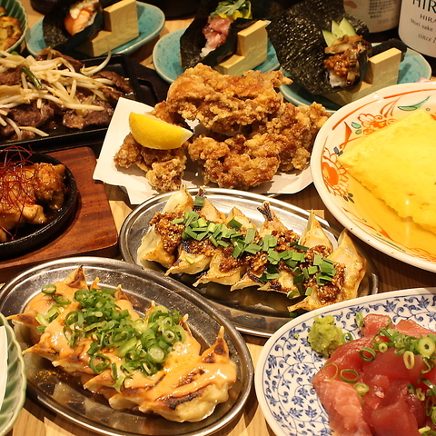 希少な日本酒やビール・ハイボール・サワーなどを低価格で楽しめる和モダン居酒屋