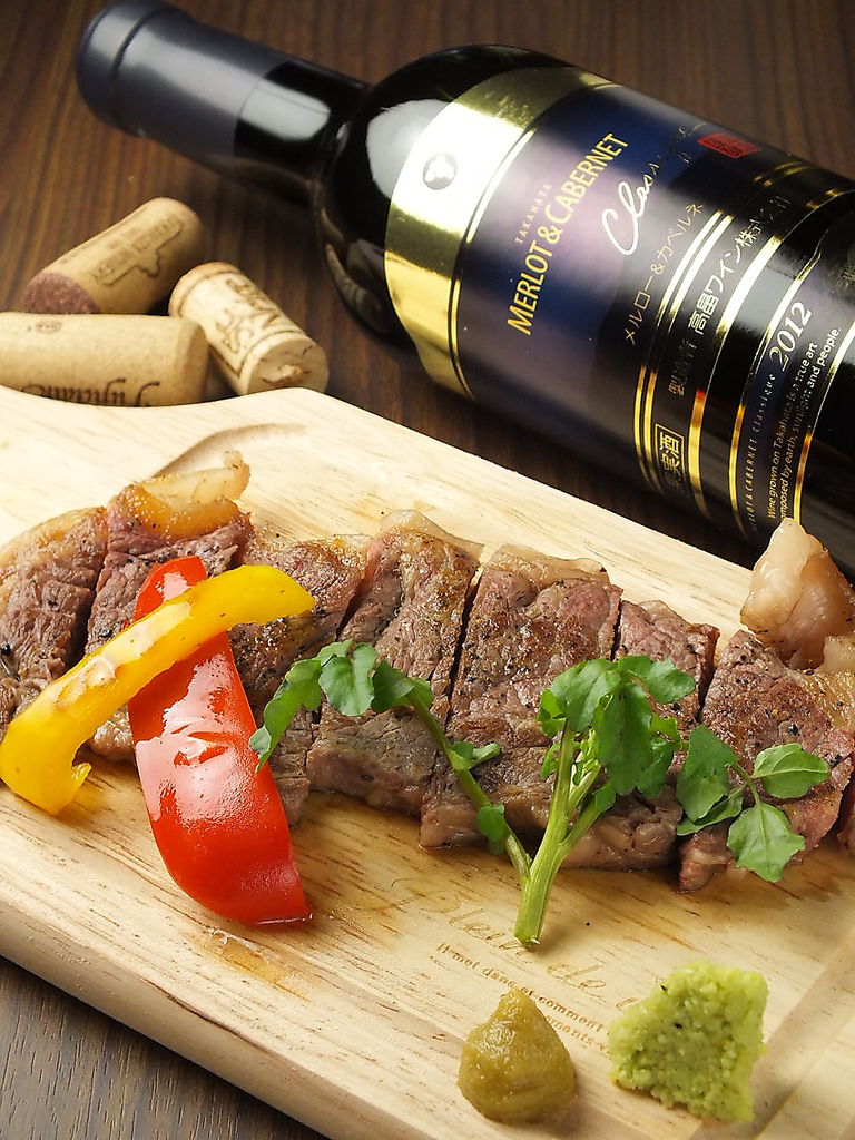 西船橋駅すぐ！素材の旨味を活かした炉端焼き＆鉄板グリル 自慢の創作料理