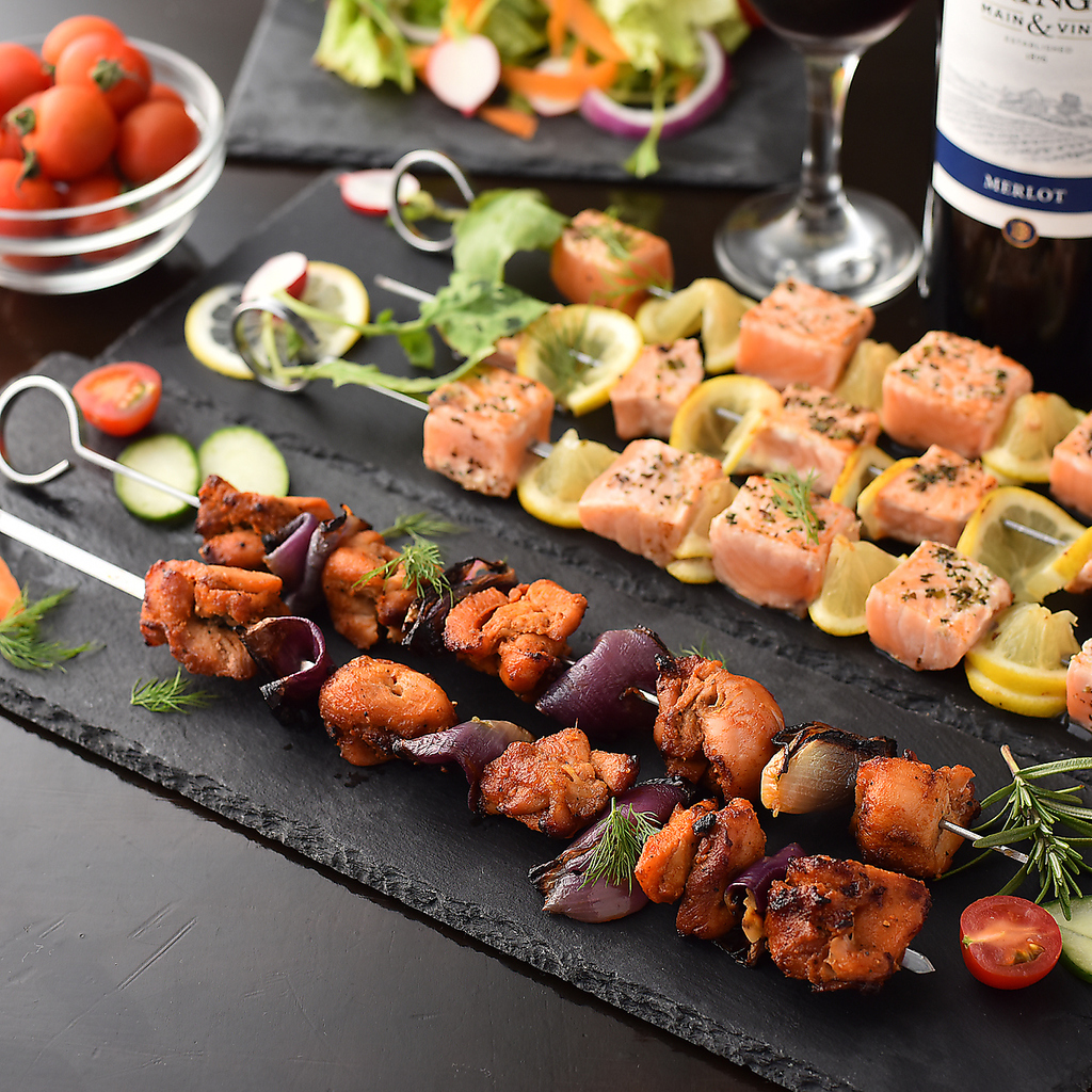 素材にこだわったお肉が食べ放題！