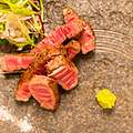 料理メニュー写真 黒毛和牛赤身ステーキ