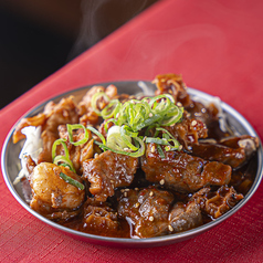 牛ミックスホルモン炒め