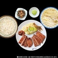 料理メニュー写真&nbsp;牛たん味くらべ定食　各2枚4切