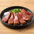 料理メニュー写真&nbsp;本マグロのレア焼き