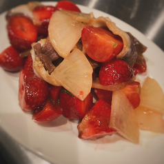 鴨生ハムと季節の果物 フルーツトマトのマリネ