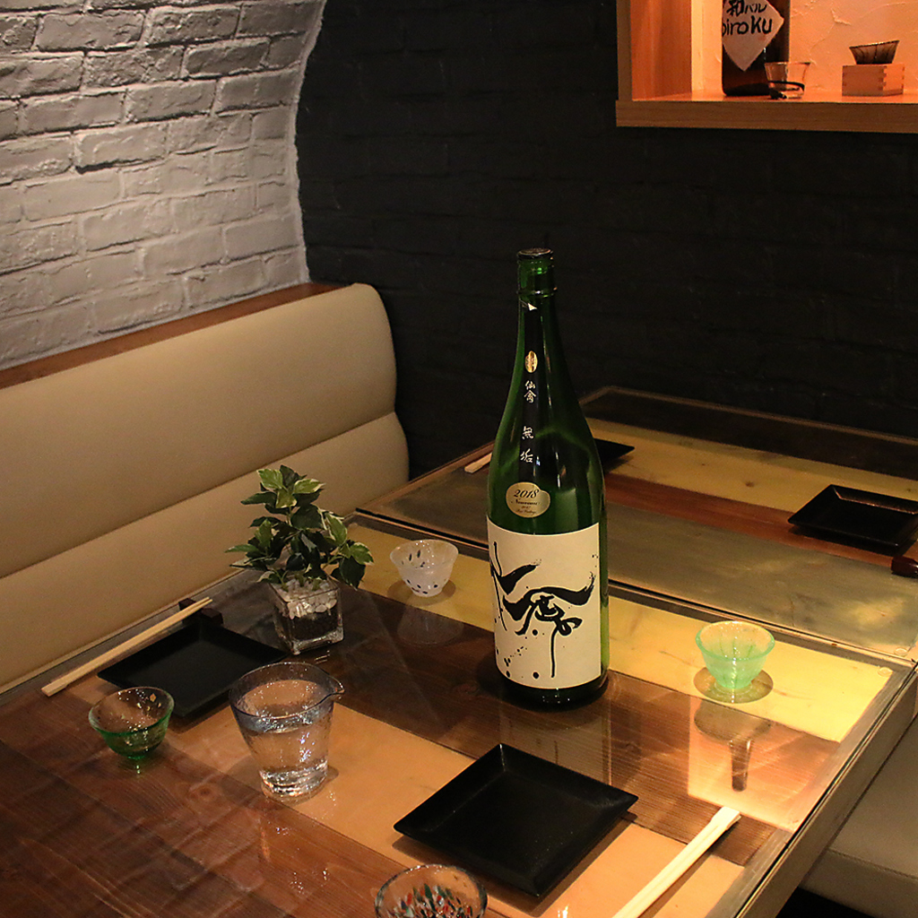 ソファー席はゆったりとしており、女子会や飲み会にぴったりな広めな空間