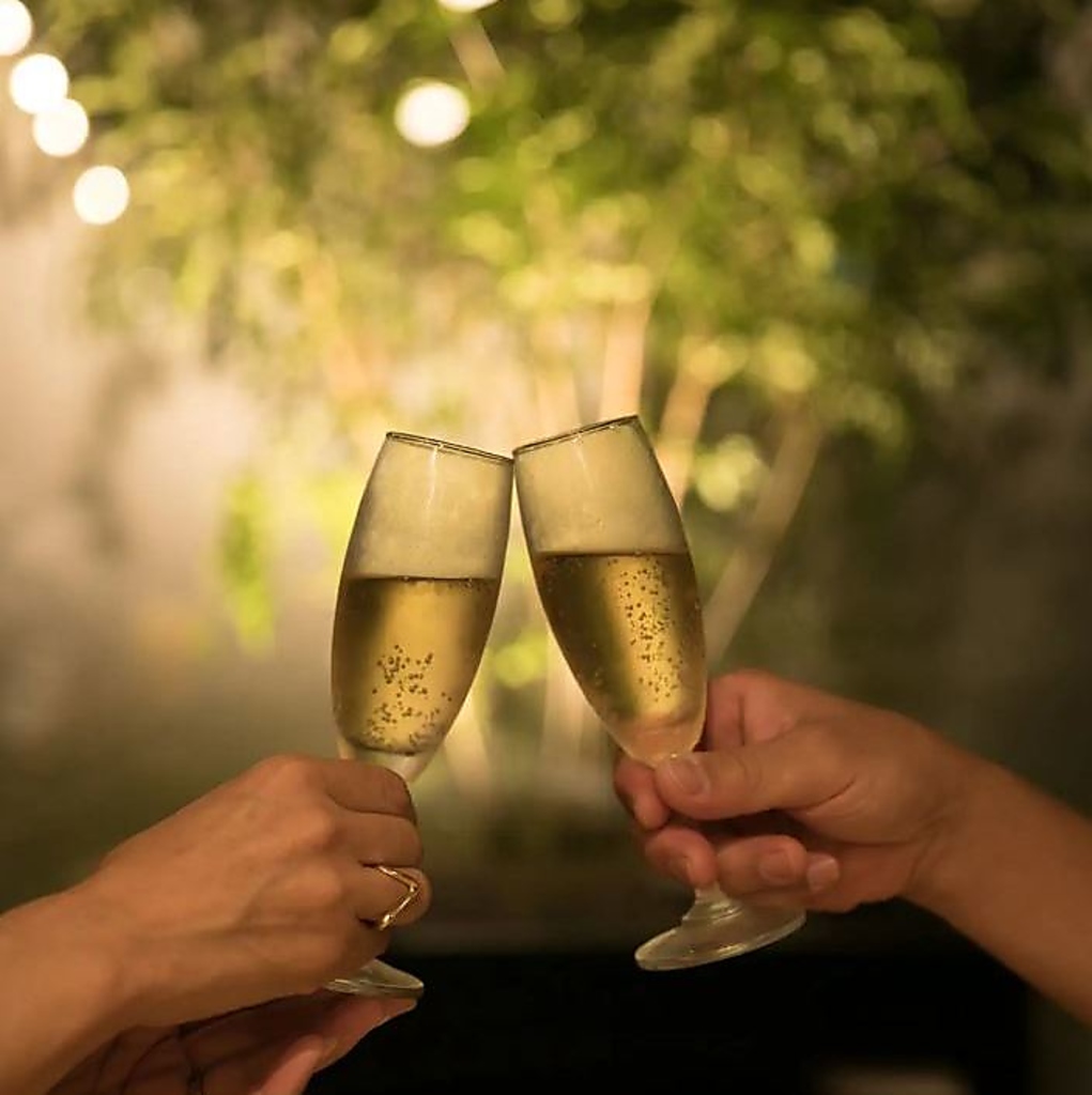 お祝いや記念日に ご家族や恋人、パートナーに感謝を込めたお食事のプレゼントはいかがですか？