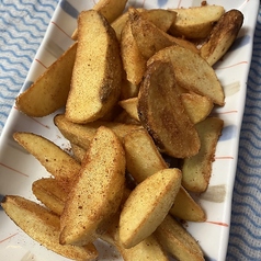にんにく風味のピリ辛ポテト