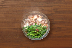 ガツンと九州醤油味【博多牛すじもつ鍋】