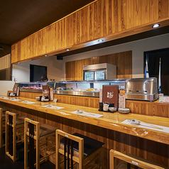 すし居酒屋 湊 鈴鹿平田店の雰囲気2