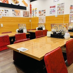 餃子酒場 目黒店の雰囲気1