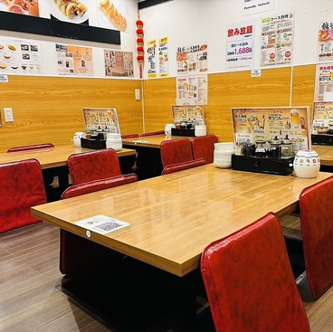 餃子酒場 目黒店の雰囲気1