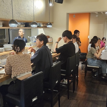 大衆洋風酒場 カドノロヂウラの雰囲気1