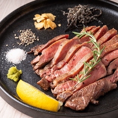 黒毛和牛サーロインや牛タンを使用した豪華な御膳が登場