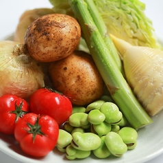 創業当時からこだわり続けている、【旬野菜】を味わう！