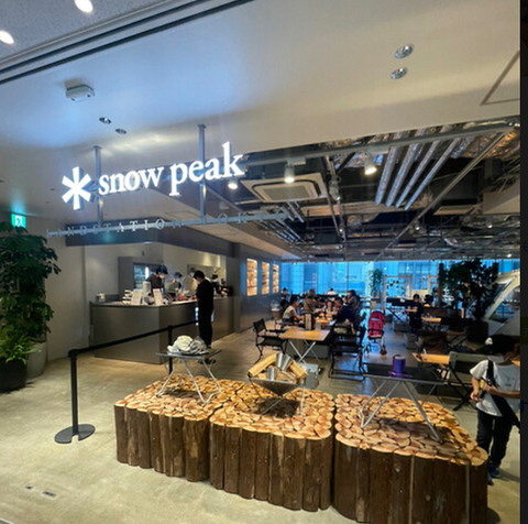 人気アウトドアブランド「Snow Peak」が手がけるお洒落なカフェ♪