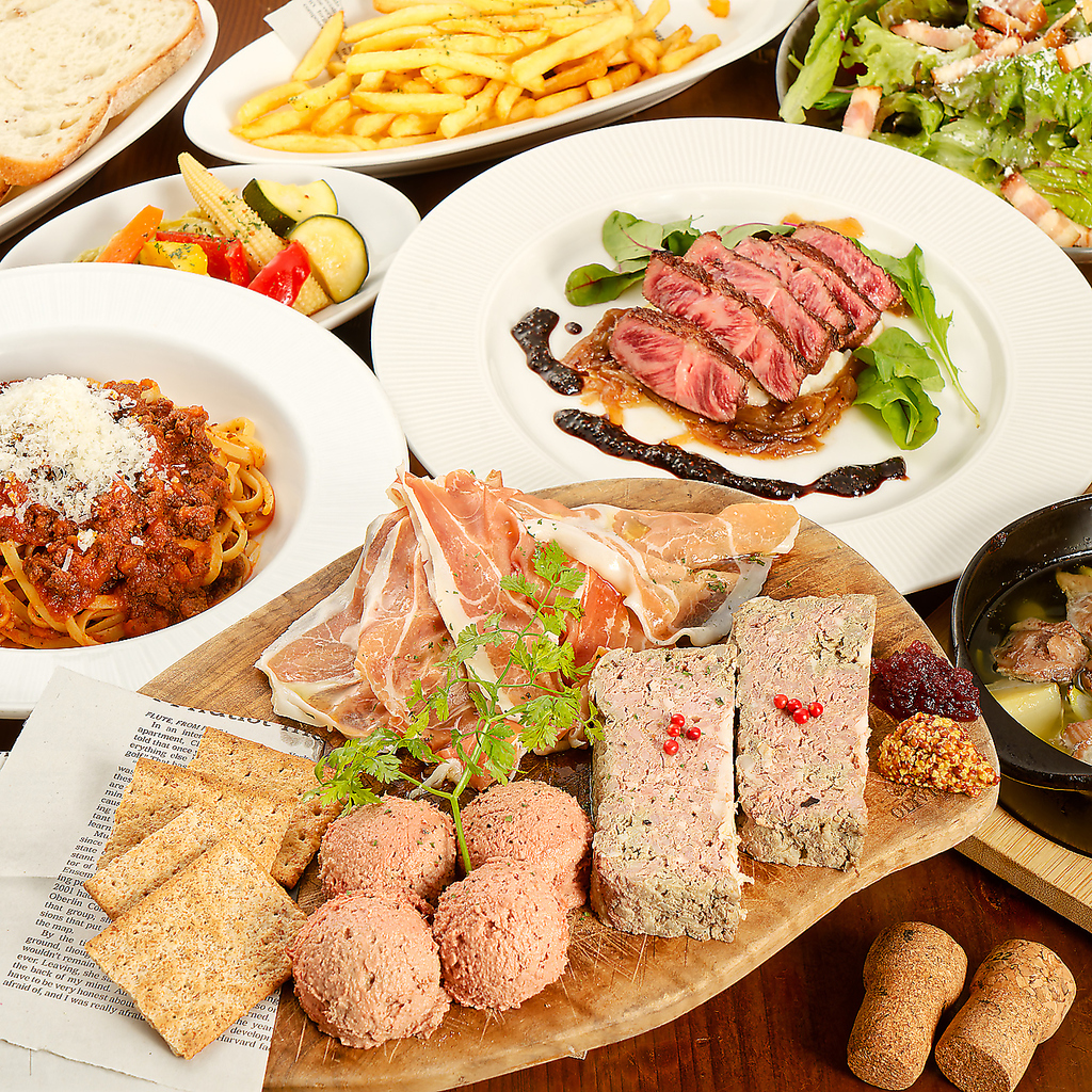 【飲み放題付コース】肉・ピザ・アヒージョ等、人気メニュー堪能！2H4000円～