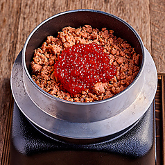 鮭といくらの親子釜飯