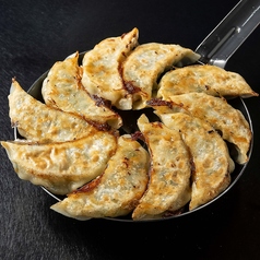 【星夜の宴 三大名物】李さん家のやべえうめえ肉餃子の写真