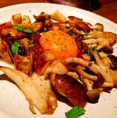 旬のキノコソテー