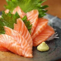 料理メニュー写真&nbsp;サーモン刺し