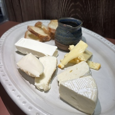 4種のチーズ盛り合わせ