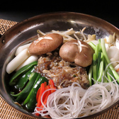 ドリンクのバリエーションも豊富にご用意しております。韓国焼酎、マッコリ、韓国ソフトドリンクなど韓国で人気のお酒も多数！本場の雰囲気を味わってください♪