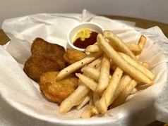 チキンナゲット＆ポテト　Chicken Nuggets　＆　potato