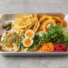 アボカドタルティーヌ 《 ヴィーガン対応可 》