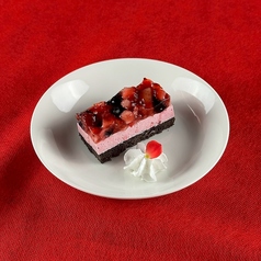 ひんやり！半冷凍♪ダブルベリーケーキ