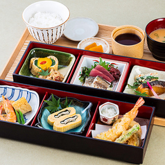 個室でゆったり御昼食