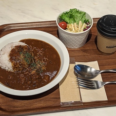 ランチの定番　カレーランチセット！