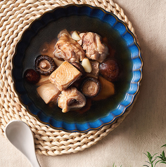 《スープ》　鶏肉と椎茸のスープ