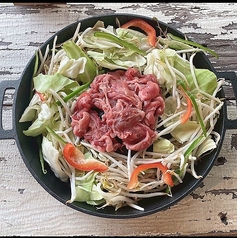 生ラム肉と野菜盛り（1人前）