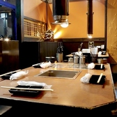 炭火焼肉ホルモン 闇市 佐世保店の雰囲気2