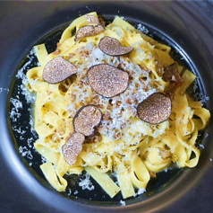 【池袋店おすすめ】トリュフ香る 和牛のクリームボロネーゼ