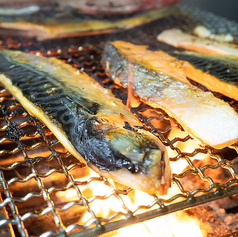 備長炭使用した炭火焼きランチ