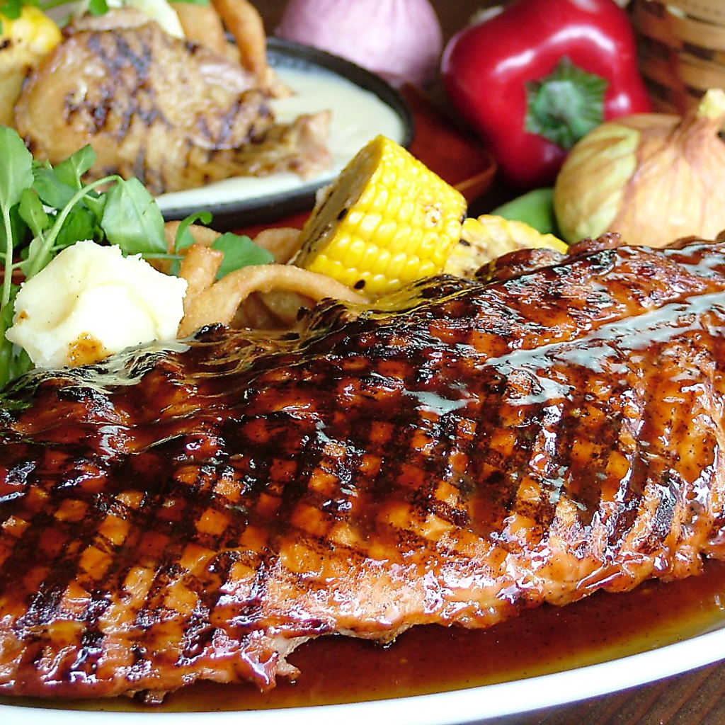 【骨付きBIGポークリブ40cmグリル】パーティーにはコレ！！盛り上がること間違いなしのボリューム☆