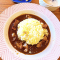 料理メニュー写真 牛もつカレー