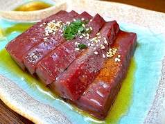 熟練の料理長による、厚切りから薄切り迄様々なメニュー