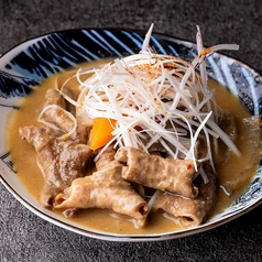 【鳥や特製】もつ煮込み