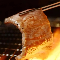 備長炭でしか到達できない、お肉の旨みをご堪能あれ。