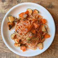 お野菜いっぱいのトマトソーススパゲティ　【オルトラーナ】